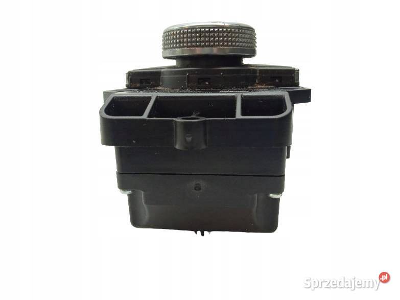 PANEL STEROWANIA NAVI 2048707658 MercedesBenz Rok produkcji 2009 Panele sterowania, przełączniki