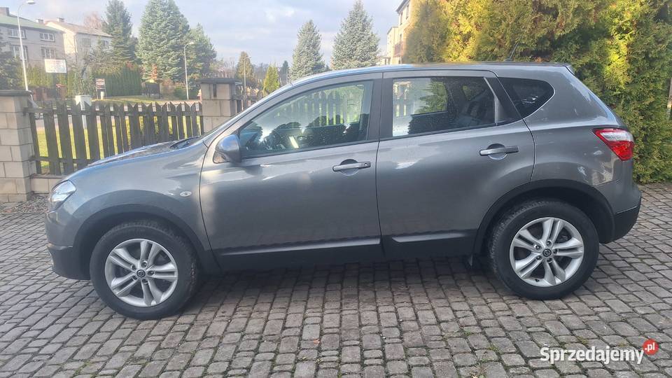 NISSAN QASHQAI 16 BENZYNA Rok produkcji 2011 Lublin