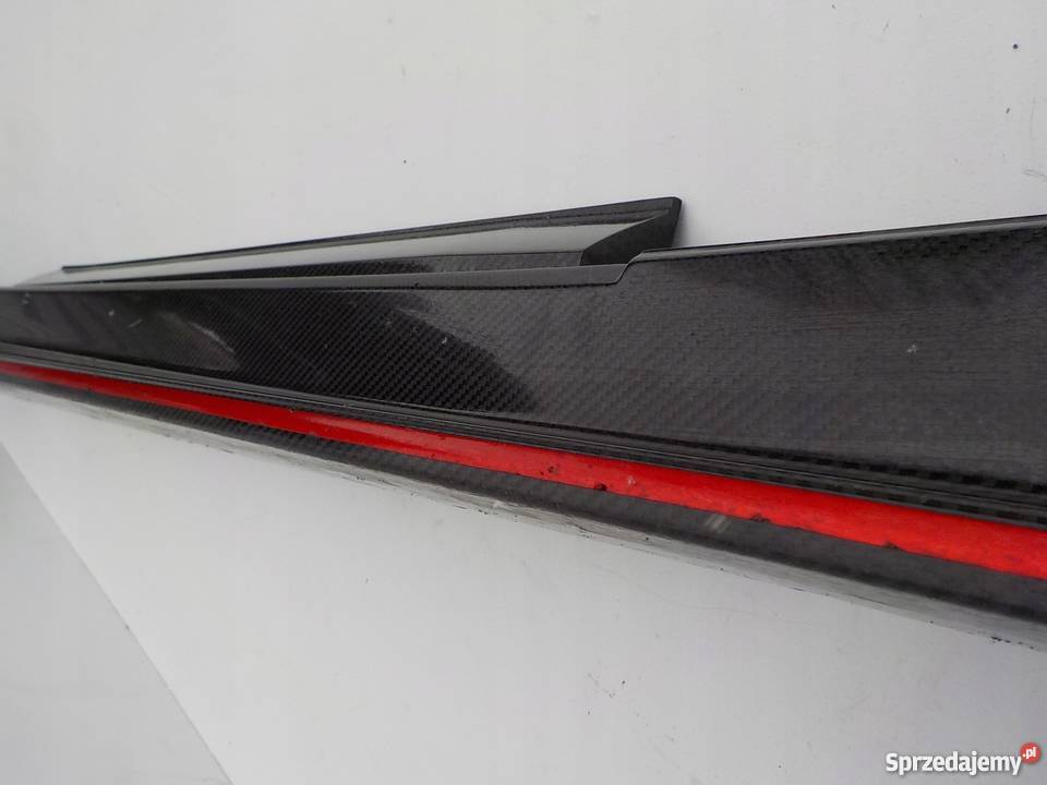 PRÓG LISTWA PROGOWA PRAWA NISSAN GTR LIFT NISMO osobowe Nowy Tomyśl