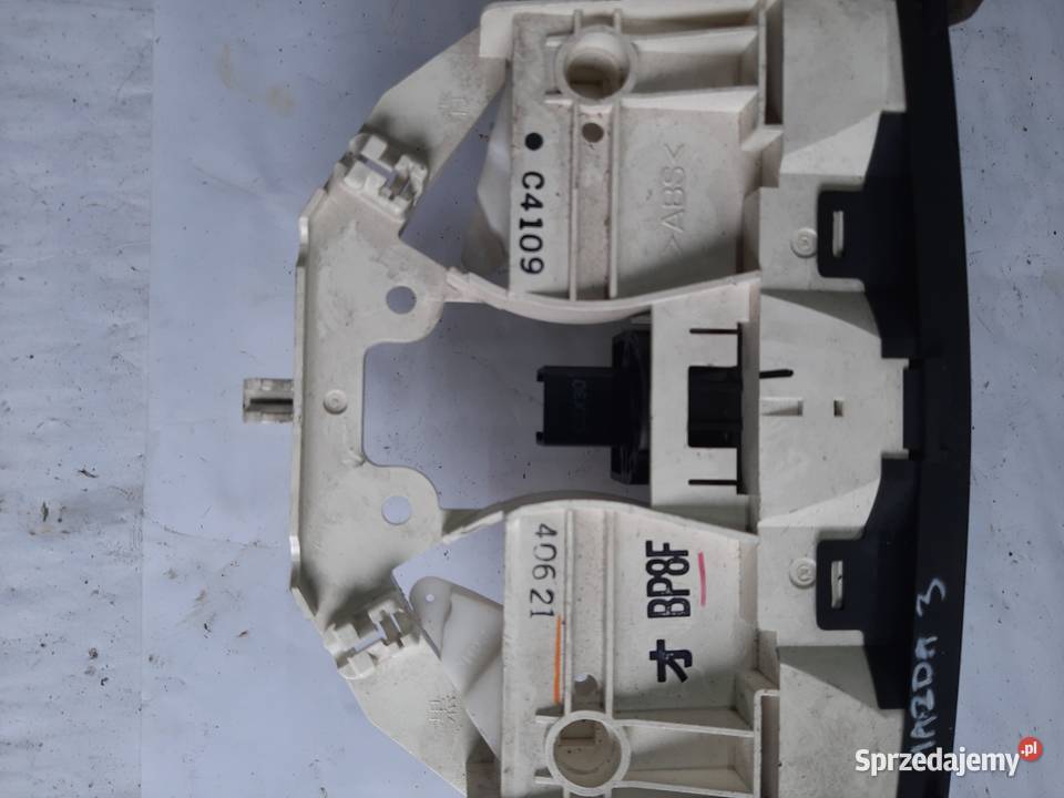 Mazda 3 panel klimatyzacji nawiewu powietrza