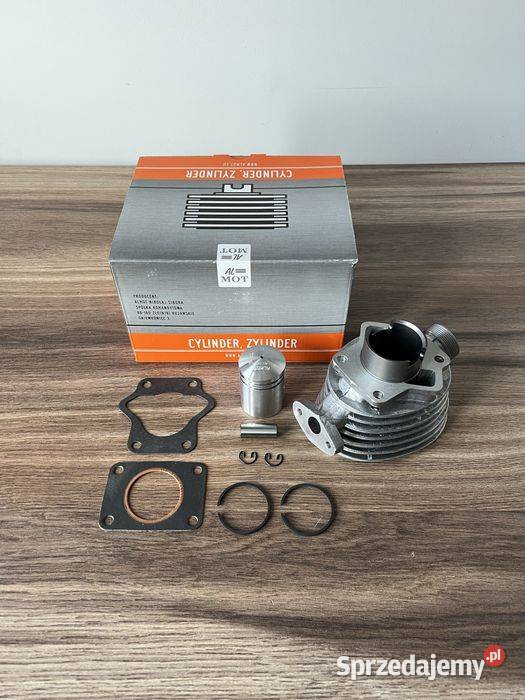 NOWY POLSKI CYLINDER 603 KOMAR SILNIK JAJKO S38 Bielsko-Biała