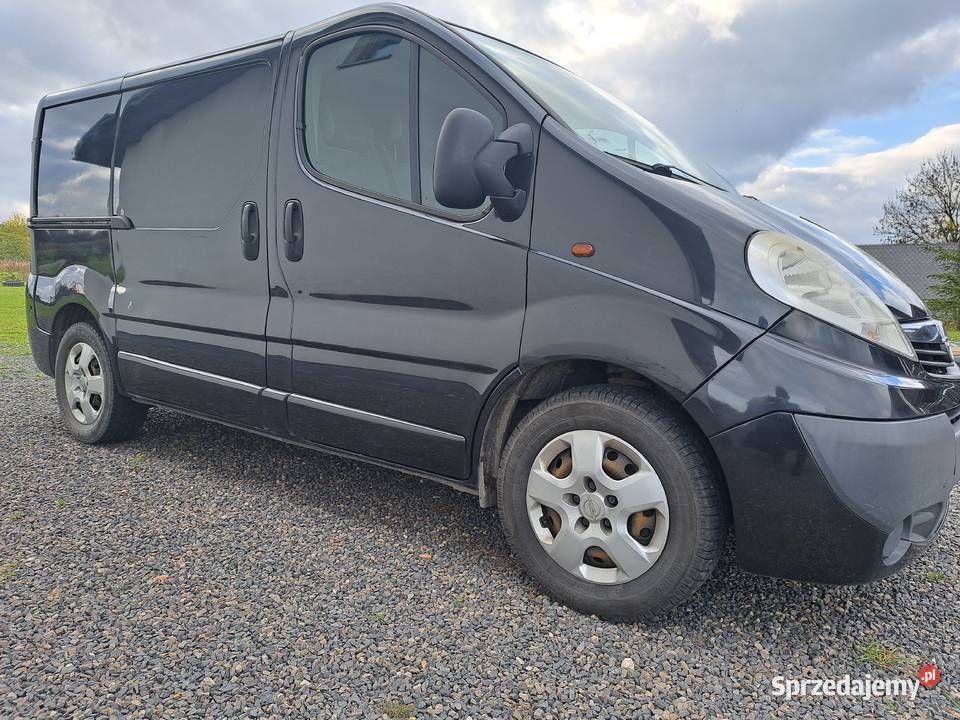 opel vivaro 25d klima Kijany
