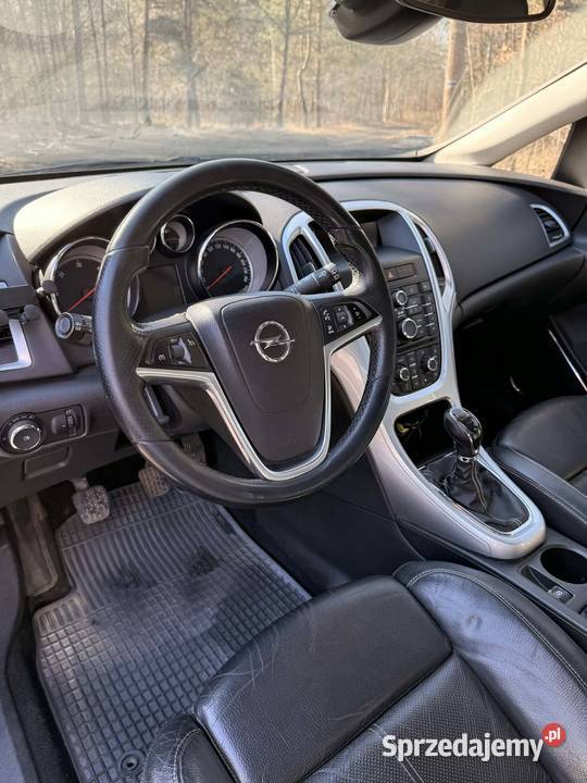 Opel Astra J 1956cm3 mazowieckie