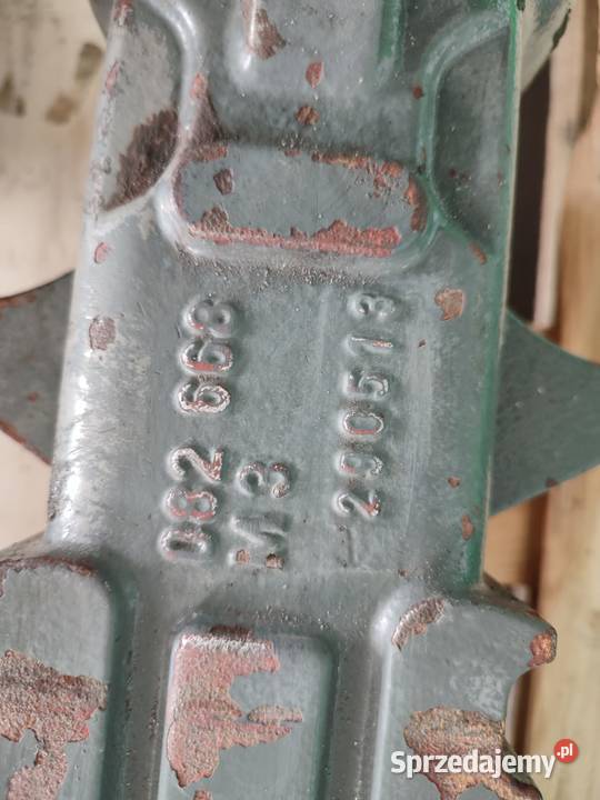 Obudowa osi napędowej 290513 181212 108881 Wilkowo sprzedam