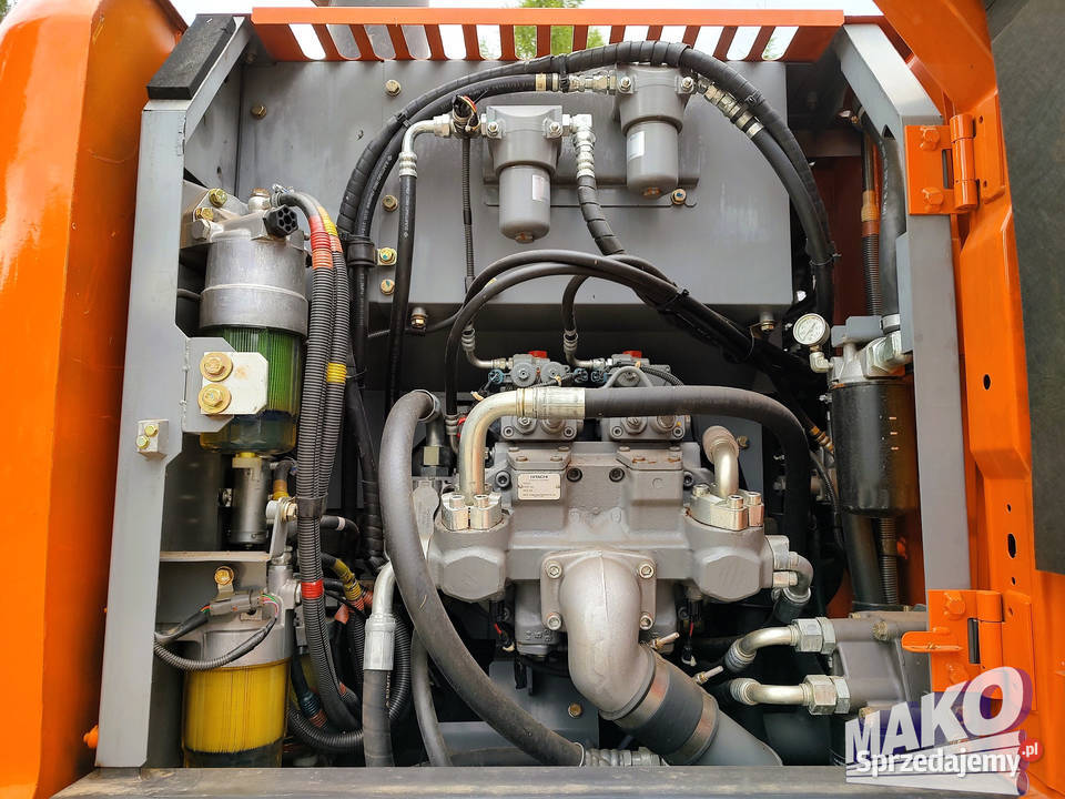 Koparka kołowa Hitachi ZX140W5B 2016r 11 200 mtg Ostrowiec Świętokrzyski