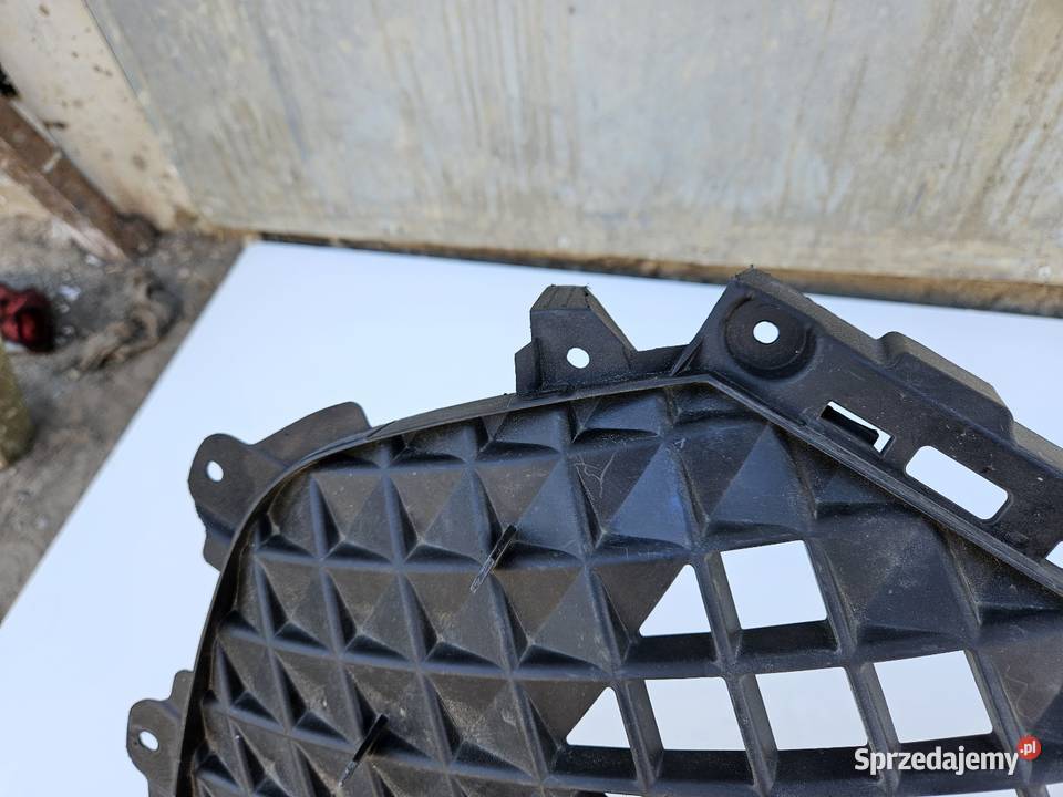 CITROEN DS7 CROSSBACK GRILL ATRAPA WZMOCNIENIE