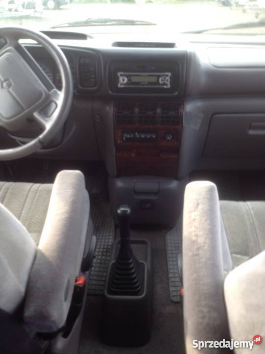 Chrysler Grand Voyager LE 25 TD 118KM śląskie