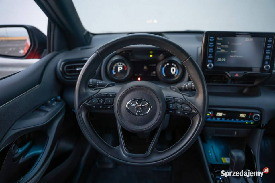 Toyota Yaris TokyoFusion HeadUP Keyless Ambient 1496cm3 Kraków
