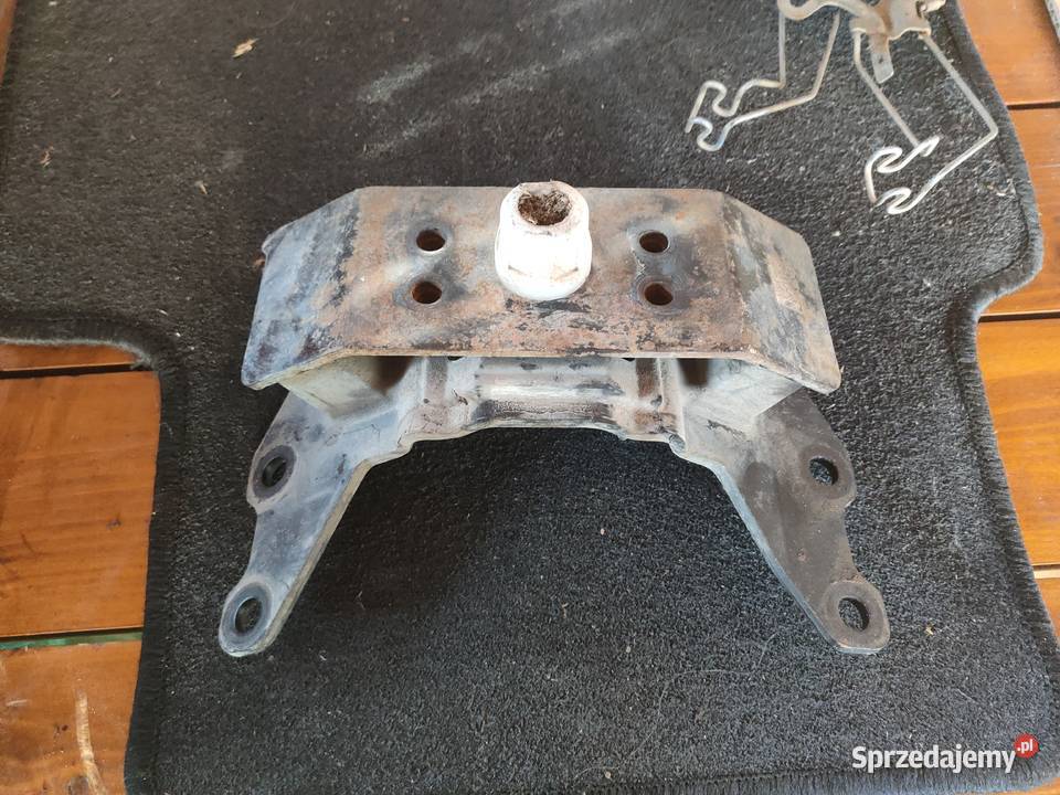 lapa skrzyni land cruiser 45 d4d 2019 Mielec