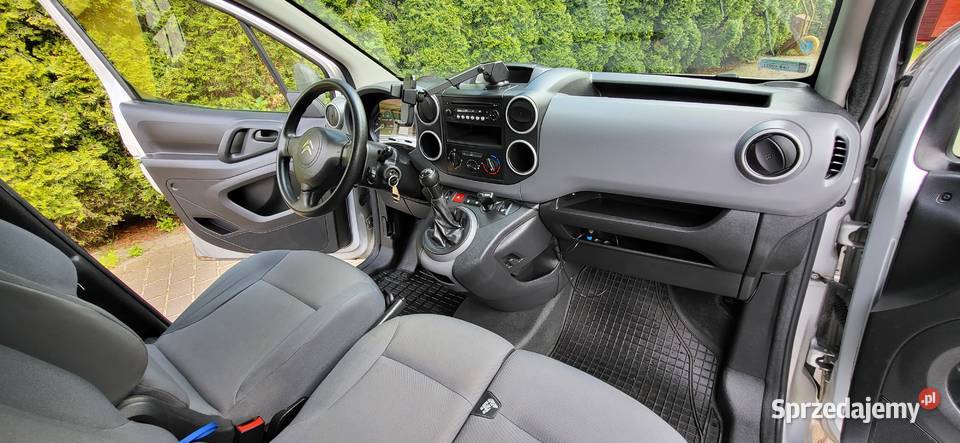 Citroen berlingo 2015r 110 polski salon nieuszkodzony Reda