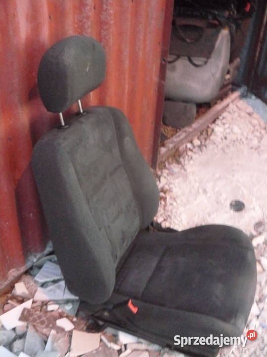 Fotel lewy kierowcy Mazda 626 GE 9197 małopolskie