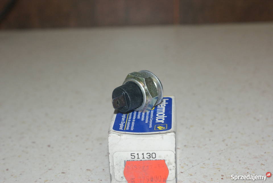 CZUJNIK CIŚNIENIA OLEJU RENAULT 9 11 16D 1 800 Białobrzegi