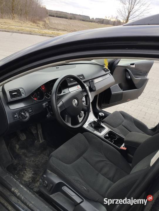 SPRZEDAM VOLKSWAGEN PASSAT B6 KOMBI 250km Osiek