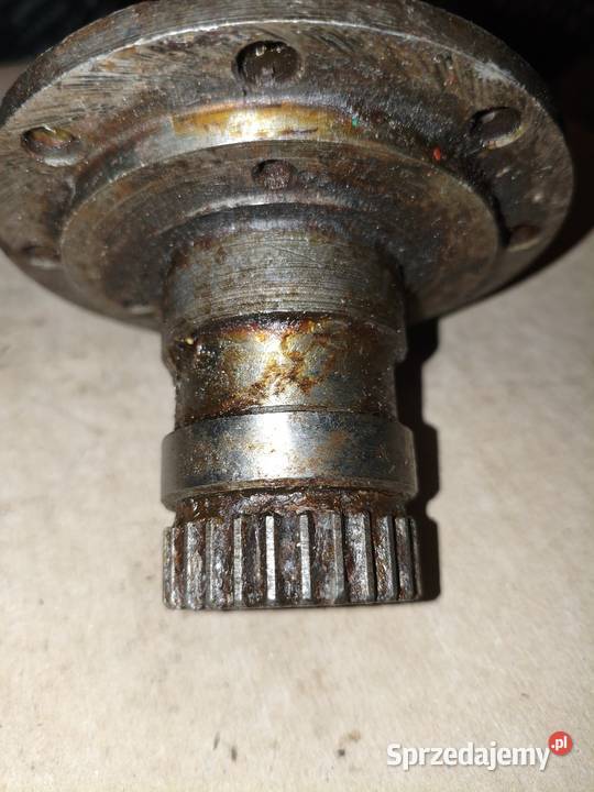 Zabierak napędowy przekładni głównej Dniepr MT