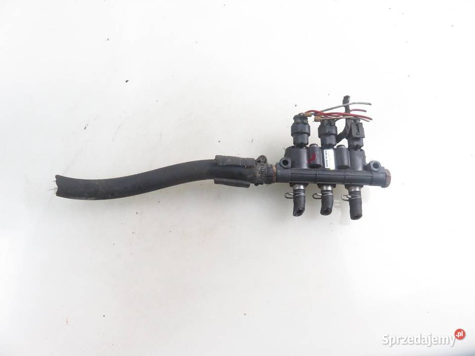 3X WTRYSK HANA 67R010256 H2002 osobowe