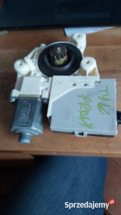 Silniczek podnoszenie szyby prawy tyl FORD FOCUS Margonin sprzedam