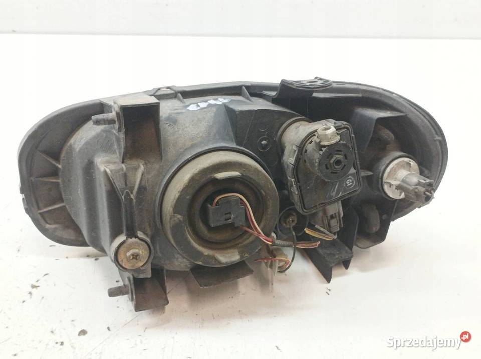 LAMPA PRZÓD PRAWA EU Suzuki Alto V 19982004