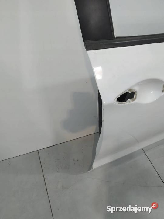 DRZWI PRAWE PRZÓD PYW Hyundai i30 II 20112017