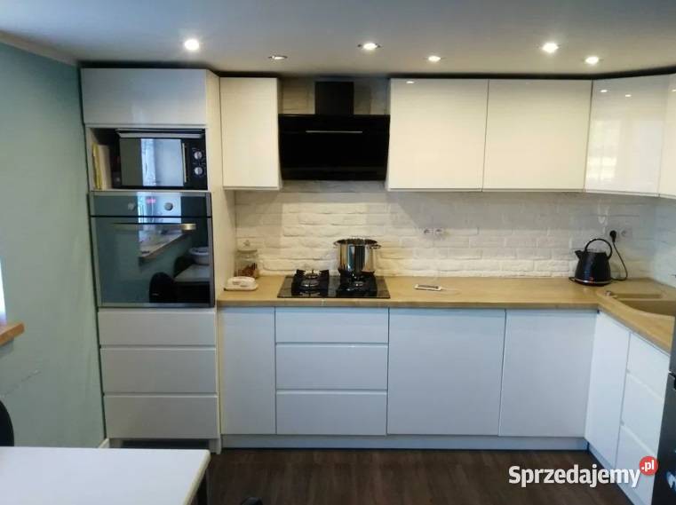 1pok 33met Spokojnej PIWNICAOGRÓD Szczodre kamienica