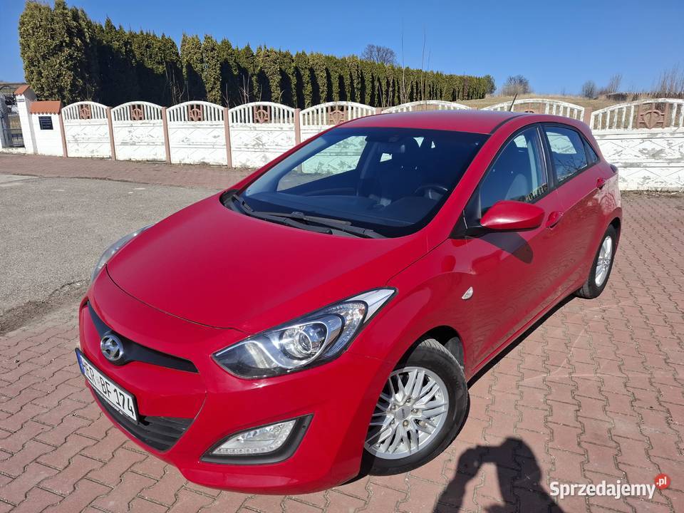 Hyundai I3014 B100SerwisZadbany Rok produkcji 2013 Pawłów