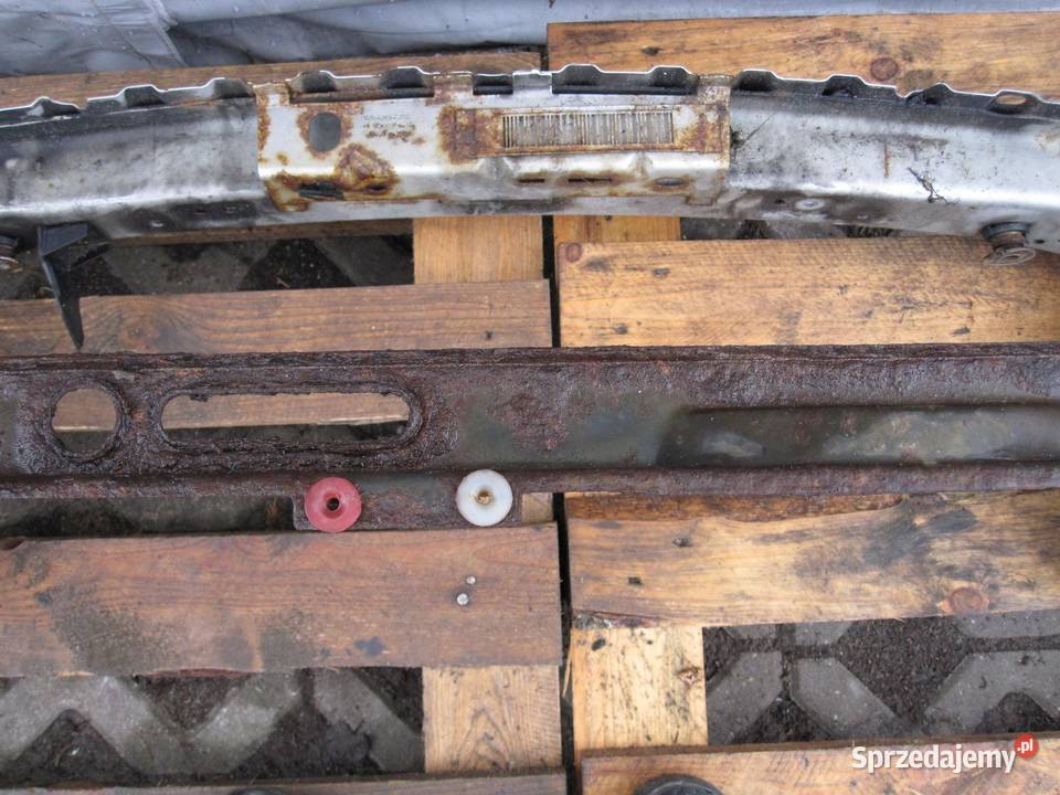 FORD FOCUS MK2 II 09r belka przód belka pod