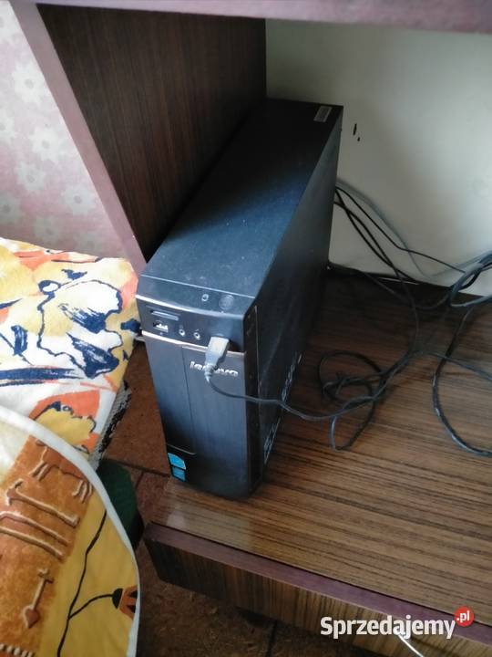 Sprzedam zamienię komputer z monitorem plus podkarpackie Nowy Borek