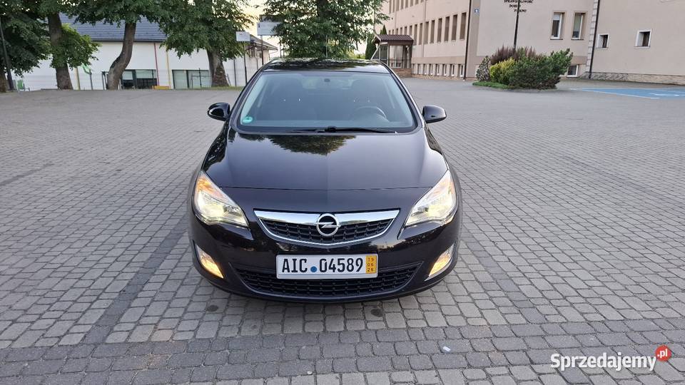 OPEL ASTRA J 14 TURBO stan sprowadzony Jarosław sprzedam