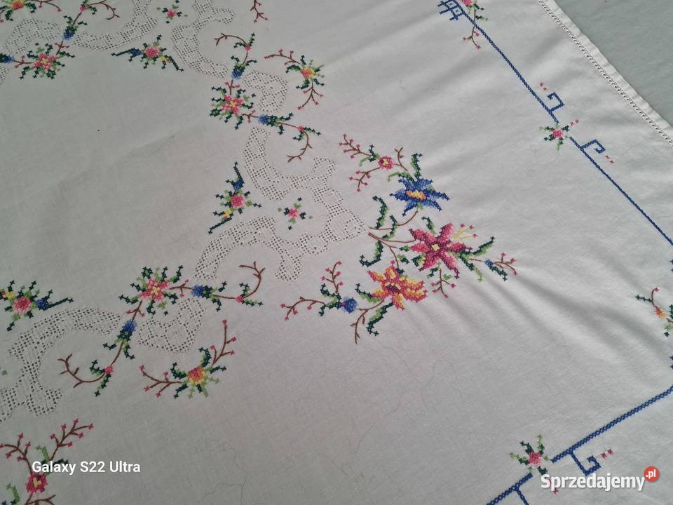 Serweta ręcznie haftowana łódzkie Skierniewice sprzedam