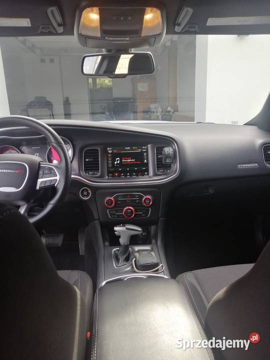 Dodge charger RT 105000km mazowieckie