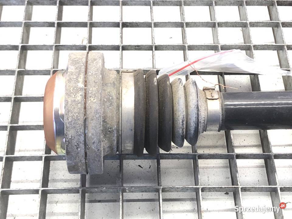 PÓŁOŚ TYŁ PRAWA AUDI Q5 FY 80A501204C 20 204 SUV osobowe Półosie Części samochodowe podkarpackie