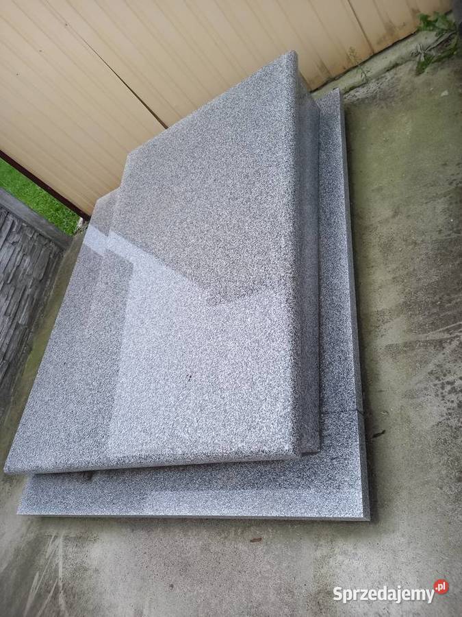 Pomnik podwójny Strzelin 160x180 AMM GRANIT