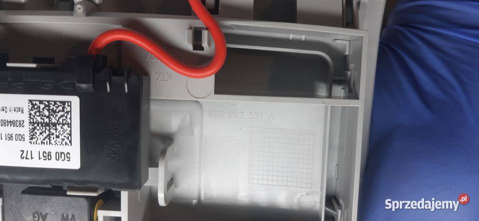 LAMPKA PODSUFITKI VW GOLF 7 SPORTSVAN 510867591A