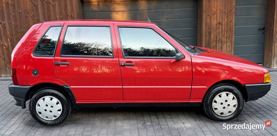 FIAT Uno 63 I właściciel FILM PREZENTACJA Hatchback Wieliszew sprzedam