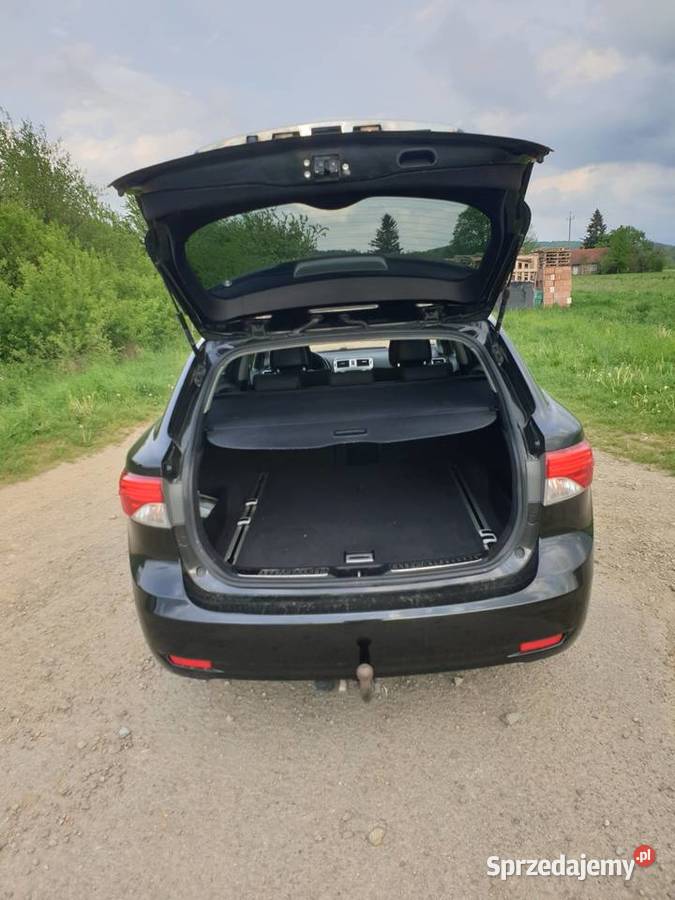 Toyota Avensis T27 Jasło