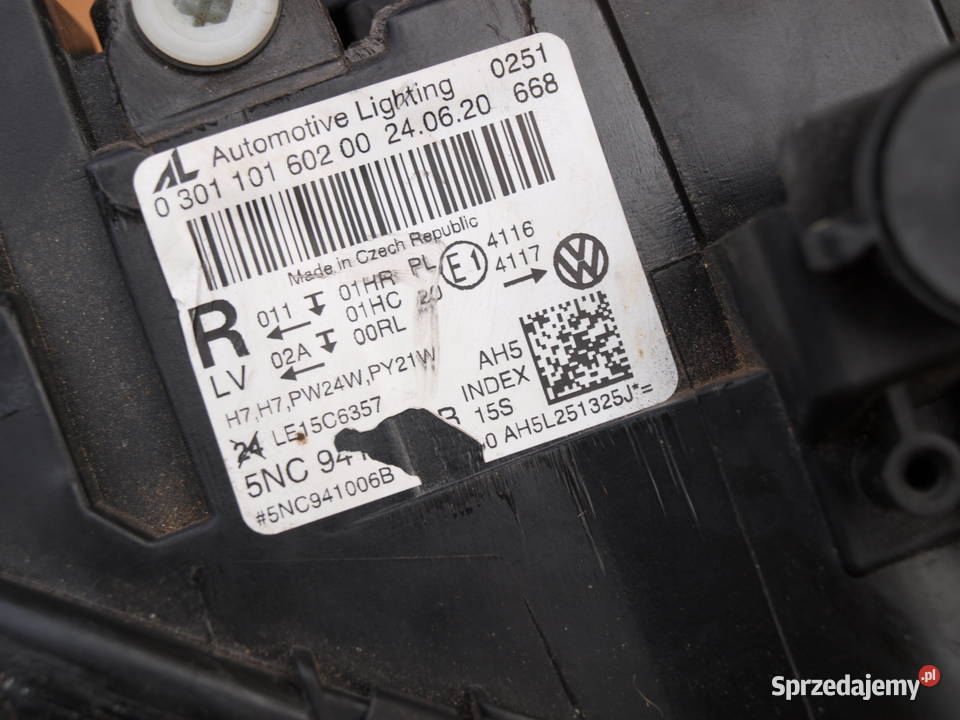 VW Tiguan lampa prawa przód zwykła 2016 2020r Kalisz