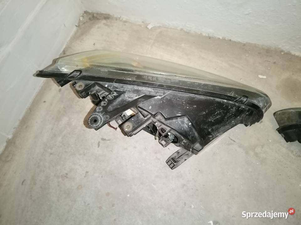 Reflektory Ford do Focus MK2 2005r używane Rok produkcji 2005 Focus łódzkie Łódź