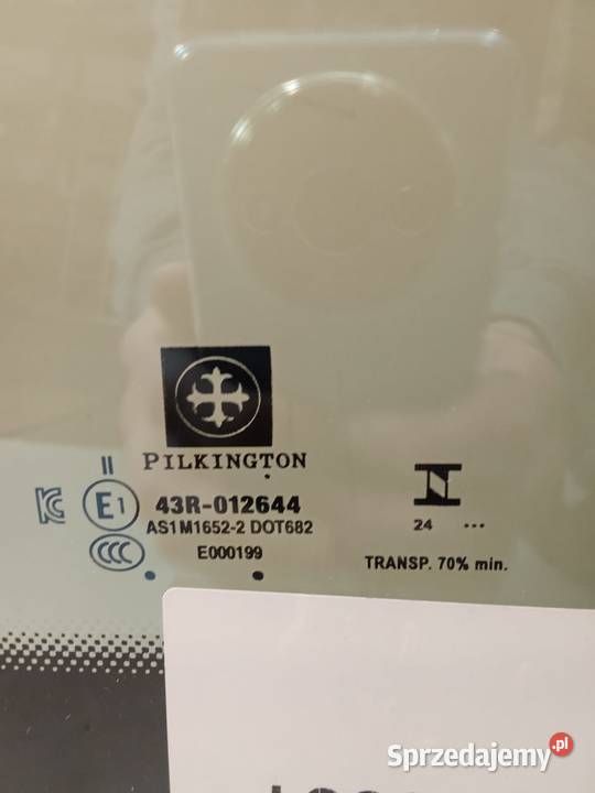 Szyba Przednia BMW IX 21 Solar Kamera Sensor HUD osobowe wielkopolskie Bralin sprzedam