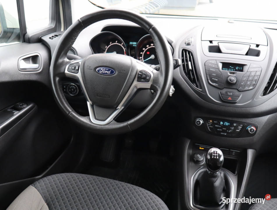 Ford Tourneo Courier 10 EcoBoost klimatyzacja Tourneo Courier Piaseczno sprzedam