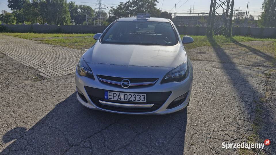 Opel Astra J instalacja gazowanavikamera sprzedam