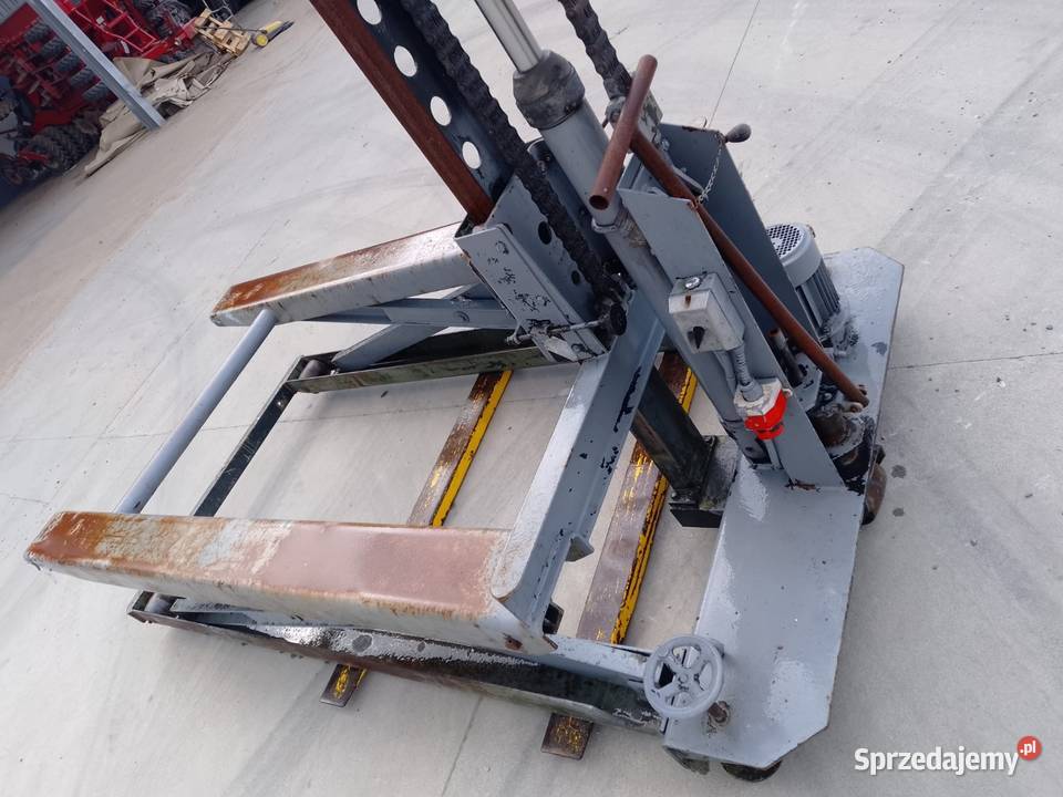PODNOŚNIK NOŻYCOWY HYDRAULICZNY DDR 2 tony Strzelce Krajeńskie sprzedam