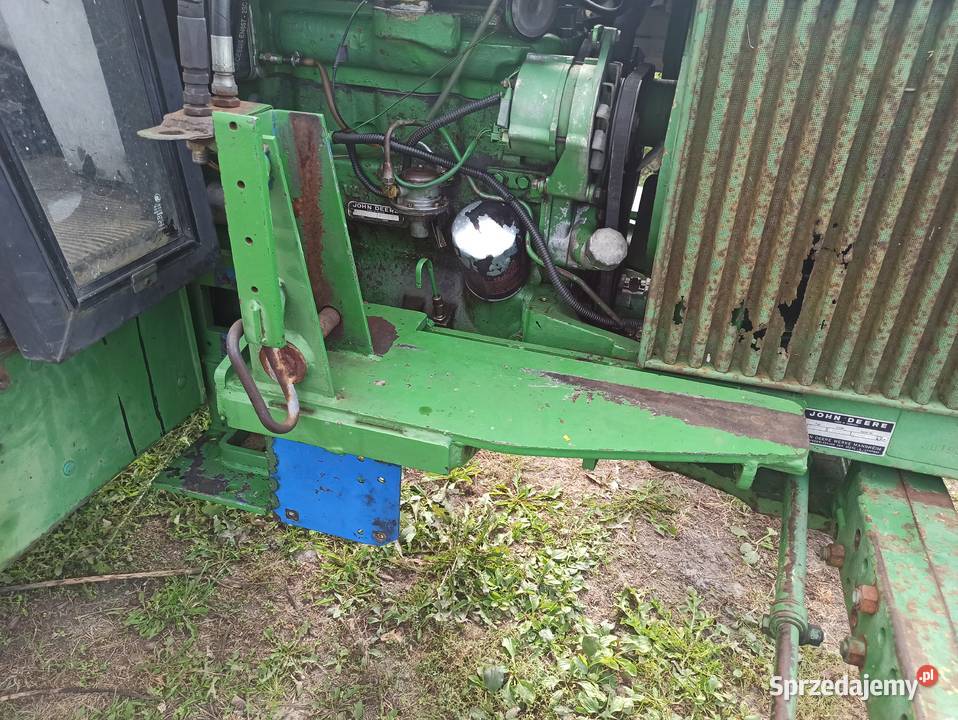 Tur ładowacz czołowy John Deere 2130