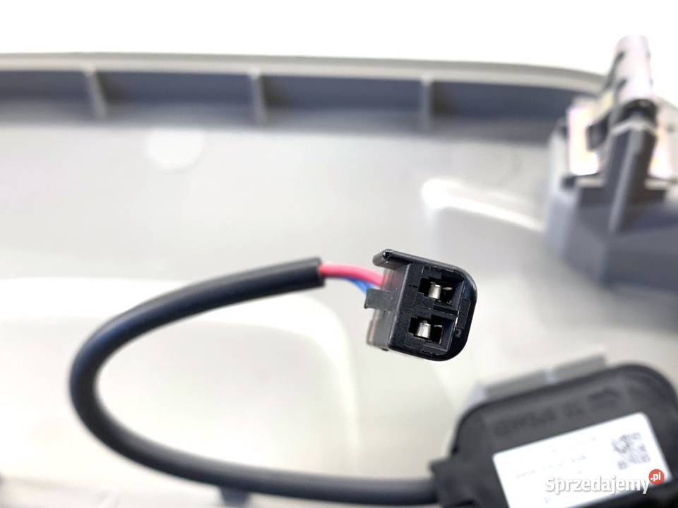 LAMPA SUFITOWA OPEL ASTRA K 13415545 Hatchback