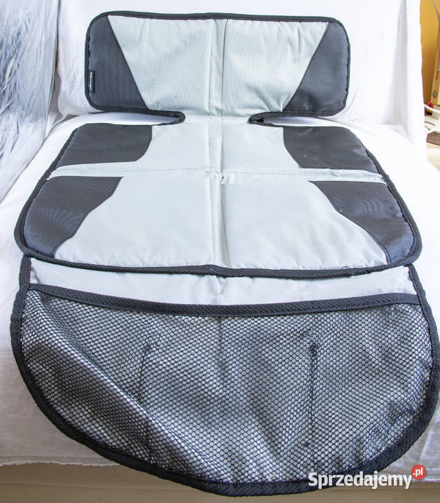 Mata pod fotelik samochodowy Volkswagen