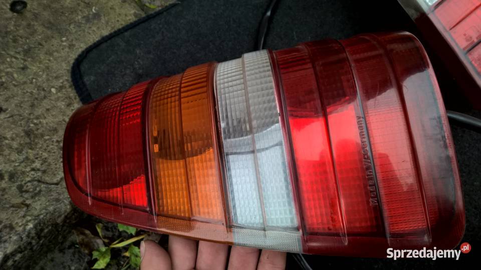 Lampa tył lampa tylna prawa lewa Mercedes w124 Chełm
