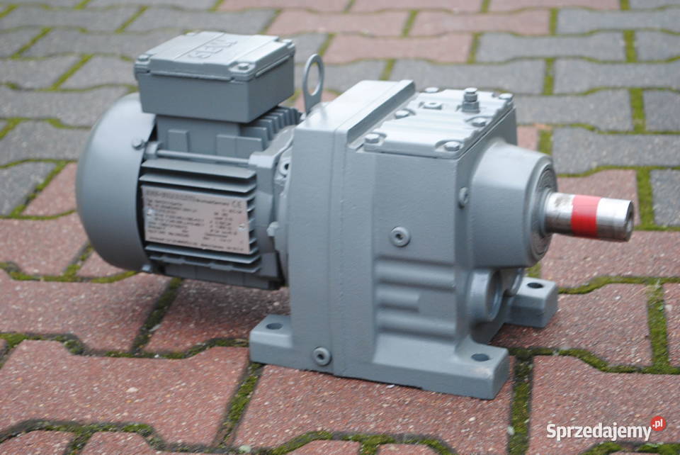 Motoreduktor 037kw 12obrmin Firmy SEW