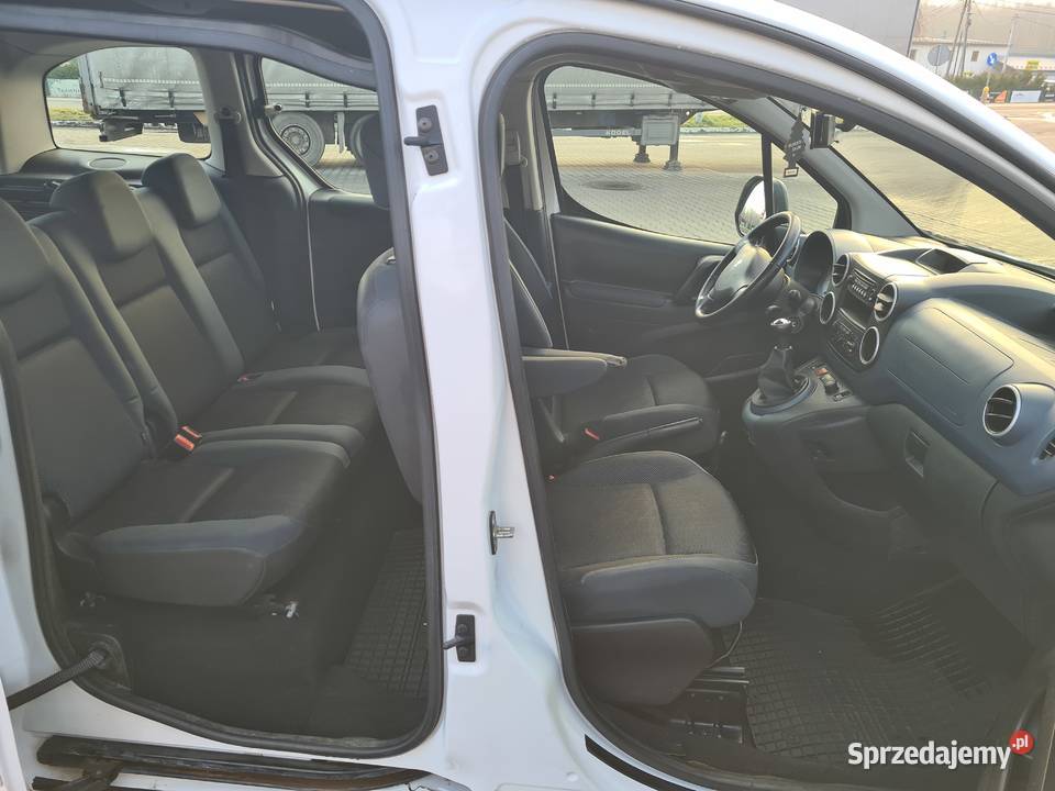 FVAT 23Peugeot Partner Tepee 5 osobowy HAK 16 Bujaków