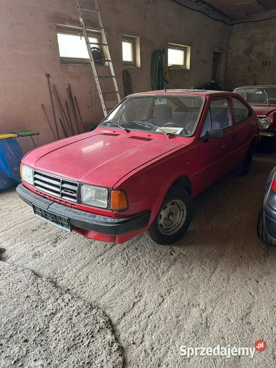 Skoda 120 Rapid benzyna Samochody osobowe Legnica sprzedam