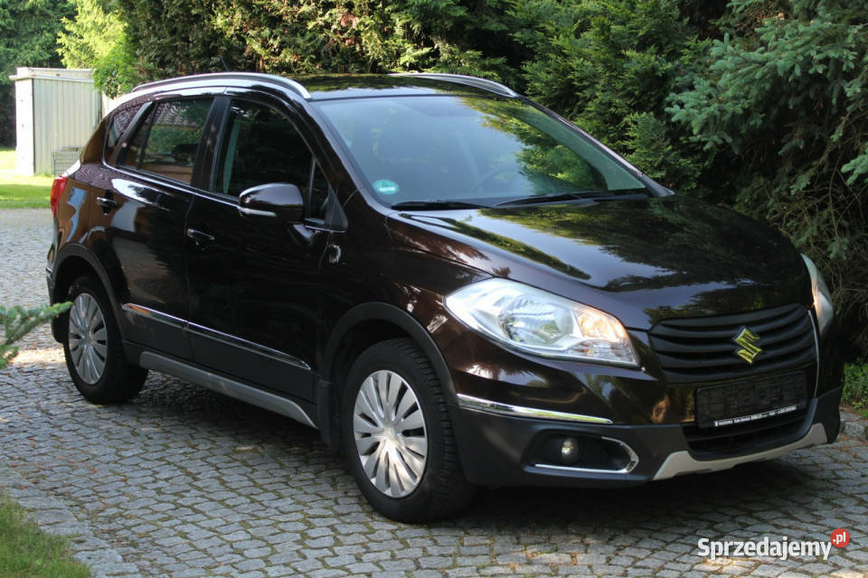Suzuki SX4 SCross Benzyna 120 4x4 Przebieg 108 komputer pokładowy Lubań sprzedam