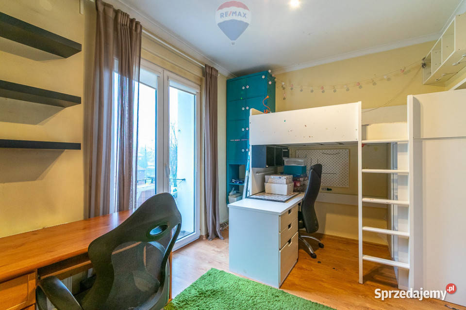 2 pokoje z balkonem centrum Pabianic łódzkie sprzedam