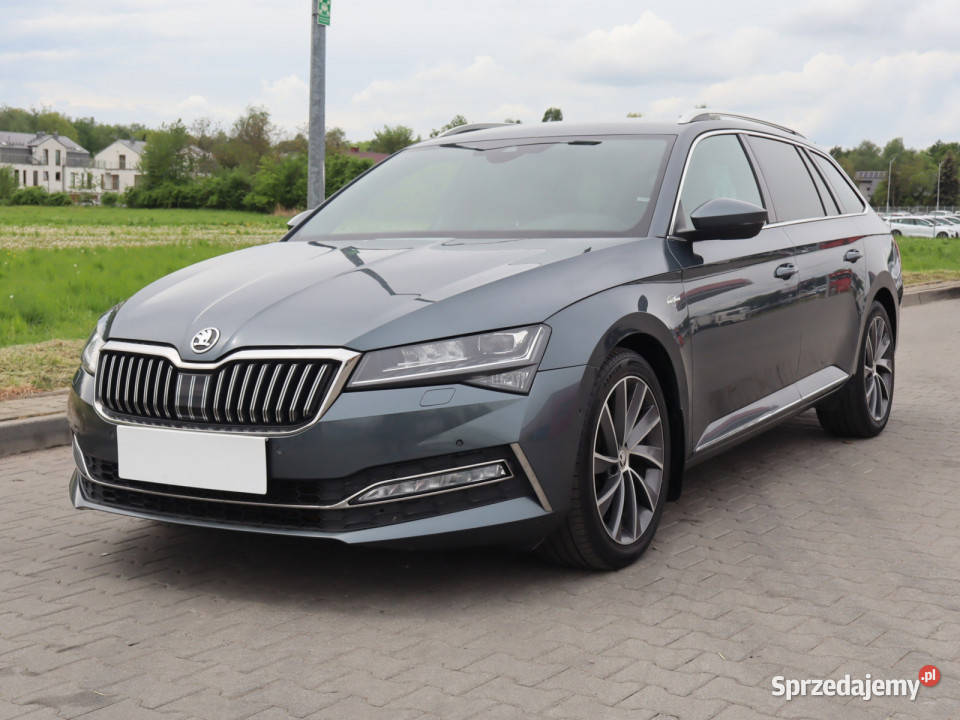 Skoda Superb 20 TDI czujnik parkowania Superb Katowice